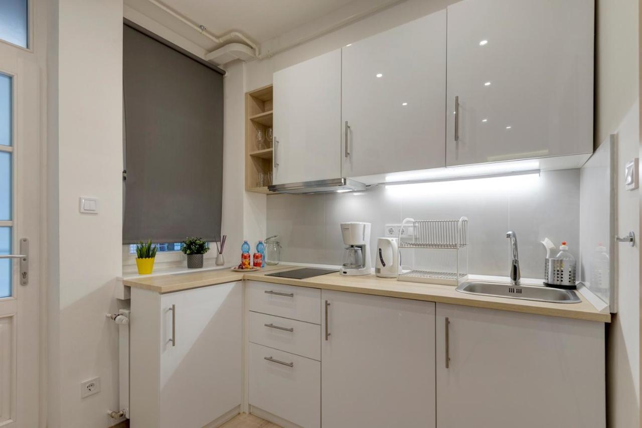 Rp1 Apartment Budapest Exteriör bild