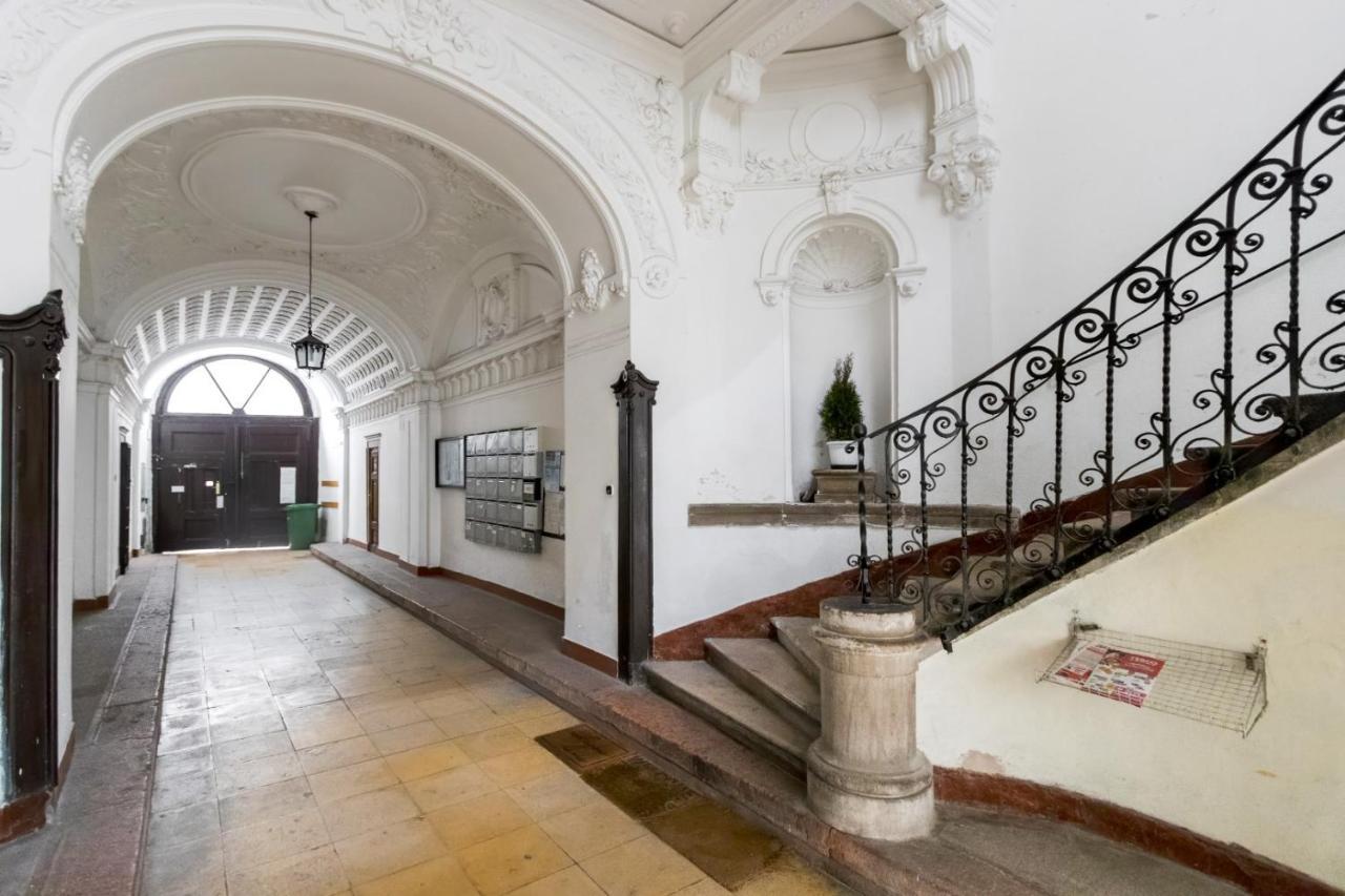 Rp1 Apartment Budapest Exteriör bild